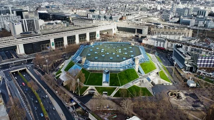 Store enrouleur tamisant Paris Drone photo Accor Arena Paris France europe