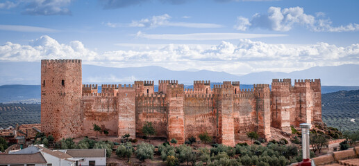 Baños de la Encina, un pueblo de Jaén situado al este de Sierra Morena. Con su castillo de origen...