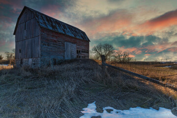 Rural winter landscapes and scenics from Ontario Canada near Kingston Ontario.  Featuring long exposures, farms and old barns with stunning moody skies - 559540431