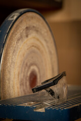 Grinding machine and eye protection