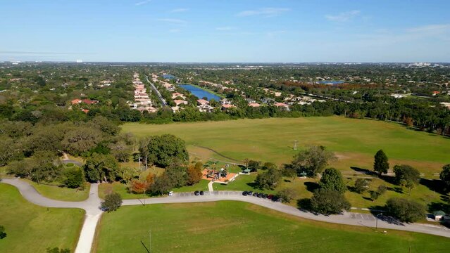 Drone video Robbins Preserve and Community Garden Park Davie FL