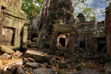 Naklejka premium Ancient ruined temple in Angkor Wat Temple Complex, Siem Reap, Cambodia