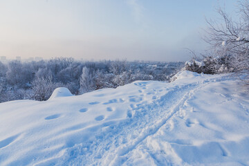 Fototapeta na wymiar Mountain path in winter, Poland 