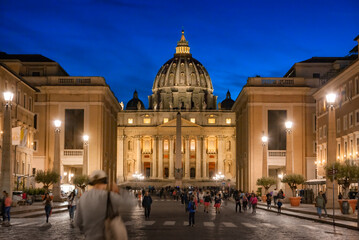 Obraz na płótnie Canvas St Peter's Basilica in Vatican
