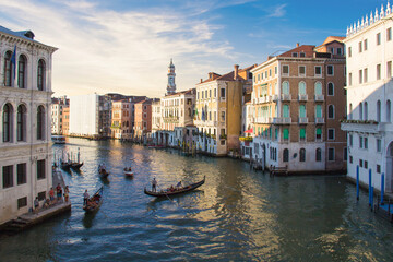 Fototapeta na wymiar Beautiful views of the Grand Canal in Venice, Italy
