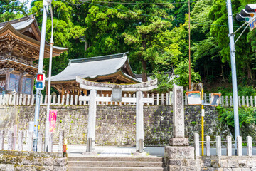 鳥居と神社(パワースポット)観光名所
「小国両神社」
Torii and shrine (power...
