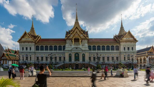 Time-lapse of Grand Palace, Bangkok Thailand