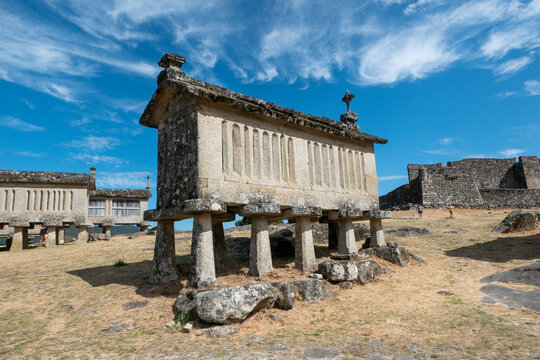 Espigueiros