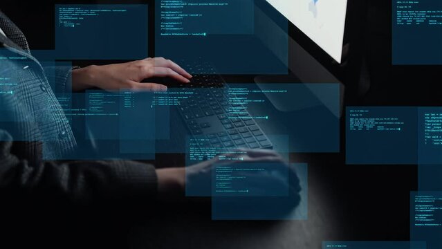 暗い部屋でパソコンを使う女性とプログラミングイメージ