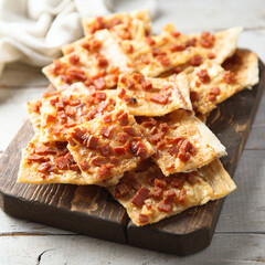 Savory pie with ham and onion