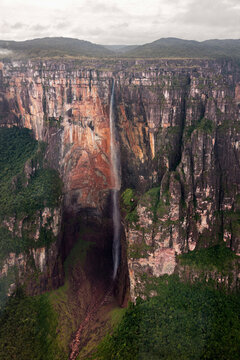 Angel Falls, Canaima National Park, Auyan-tepui, Venezuela
