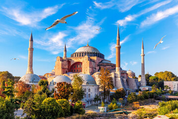 Amazing view on Hagia Sophia in Istanbul, Turkey - obrazy, fototapety, plakaty
