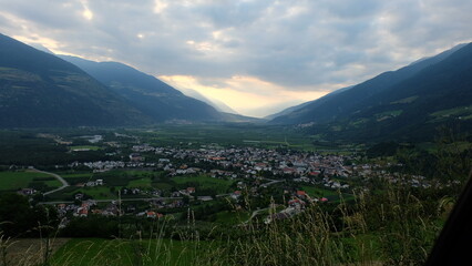 Fototapeta na wymiar Prad am Stilfser Joch Prato Allo Stelvio Südtirol 