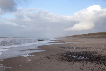 Nordseeküste Dänemark Brandung mit Sand