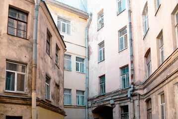 Fototapeta na wymiar Saint-Petersburg old shabby yard. Russia, travel