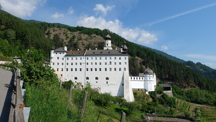 Fototapeta na wymiar Kloster Marienberg Abbey of Monte Maria Abbazia di Monte Maria Italien
