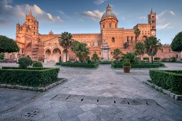 Schilderijen op glas Palermo Cathedral, Sicily, Italy. Cityscape image of famous Palermo Cathedral in Palermo, Italy at sunrise. © rudi1976