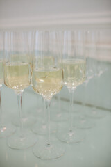 buffet, champagne glasses, champagne bubbles close-up