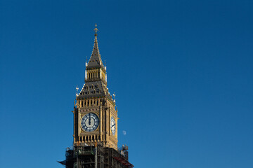 Fototapeta na wymiar Big Ben close up photo, gold watch, London attractions