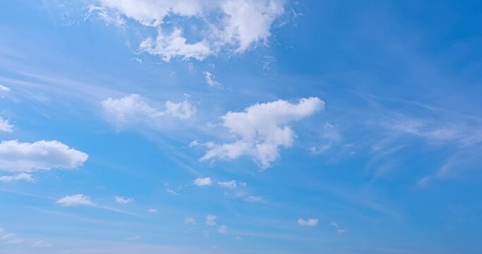 Blue sky white clouds Cloudscape timelapse Amazing summer blue sky Time Lapse in Nature good weather day background 4-K