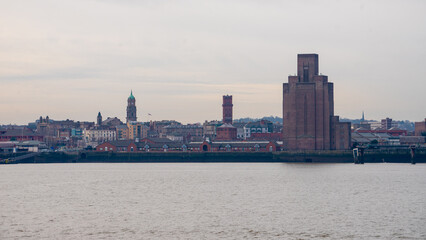 Naklejka premium Nice view of Liverpool from the shore of River Mersey in Liverpool during winter at Liverpool , United Kingdom : 9 March 2018