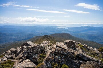 Fototapeta na wymiar hiking up adamsons peak in tasmania australia