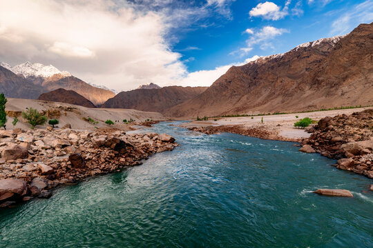 River Indus at Skardu, turquoise river water and the mountains 