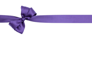 Nœud de ruban de satin pour paquet cadeau de couleur violet, isolé sur du fond transparent.