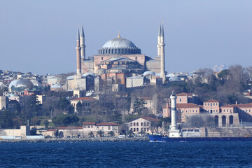 Obraz premium 09-01-2023 Istanbul-Turkey: Hagia Sophia View from Kadıköy