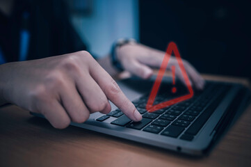 warning signs to be aware of the dangers of being hacked by hackers,Internet malware viruses are...