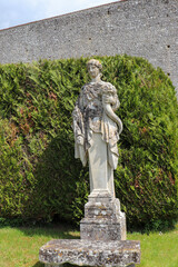 Charente-Maritime - Saint-Porchaire - Parc du Chateau de La Roche-Courbon - Statue de Fortuna,...