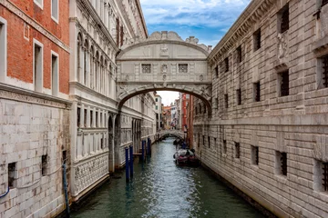 Cercles muraux Pont des Soupirs Bridge of sighs in Venice, Italy