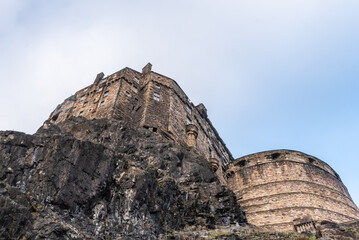 Edinburgh Castle von unten