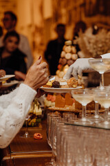 Service des desserts à l'assiette