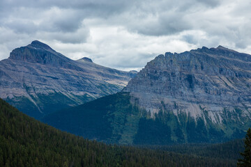 Obraz premium Montana mountain close up with overcast skies