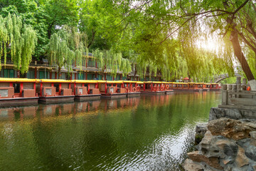 Fototapeta na wymiar Jinan Daming Lake Chinese Garden Scenic Area