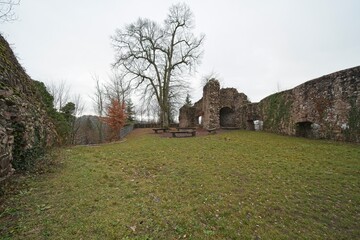 Fototapeta na wymiar the ruins of sausenburg in southern germany in the district of kandern.