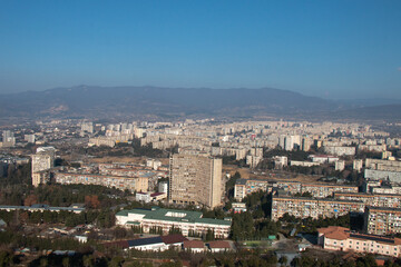 Fototapeta na wymiar View of the city from the mountain
