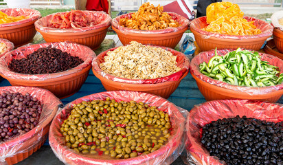 Frutta e olive
