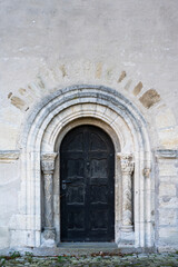 Ales rustikales Eingangstor