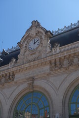 clock of old french train station