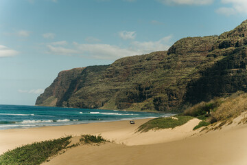 barking sands beach kauai hawaii