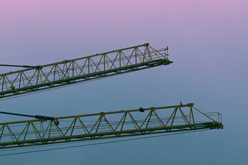 Fototapeta na wymiar crane on the construction site