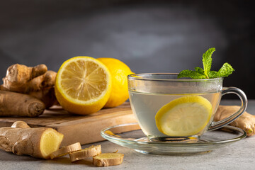 Ginger tea with Sicilian lemon and mint.
