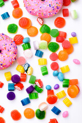 doces, balas coloridas