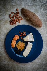 queijo e frutas secas