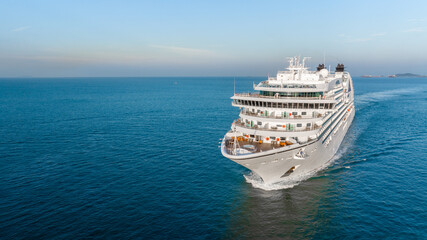 VALENTINE’S DAY CRUISES. Cruise Ship, Cruise Liners beautiful white cruise ship above luxury...