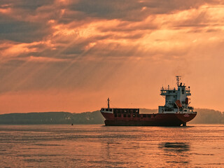 Fototapeta premium tanker at sunrise