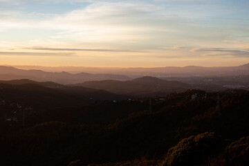 Fototapeta na wymiar sunset time with mountains view