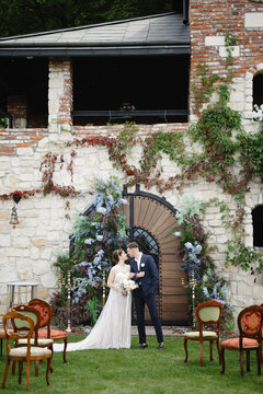 Newlyweds wedding ceremony love 